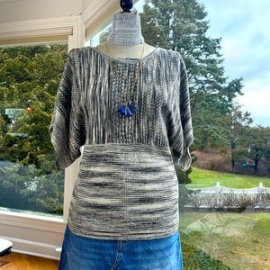 John Paul Richard L wide midsleeve fitted waist flattering Heather Gray sweater